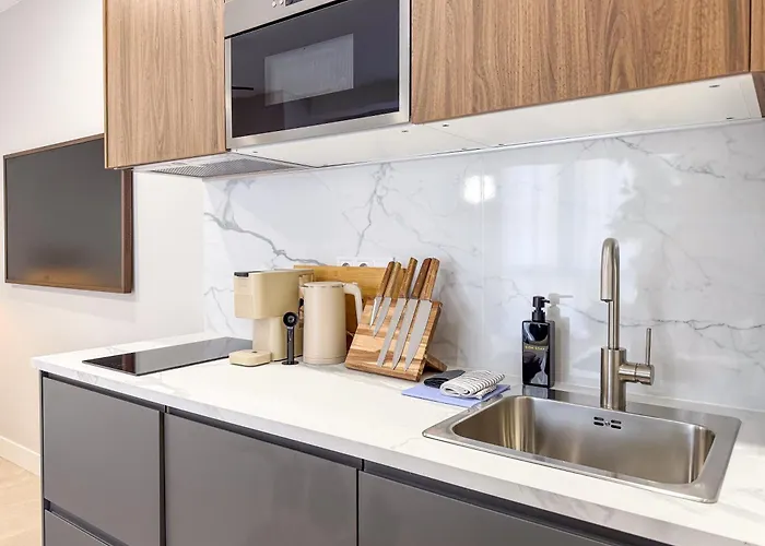 Mugakoa By Sahats Portugalete